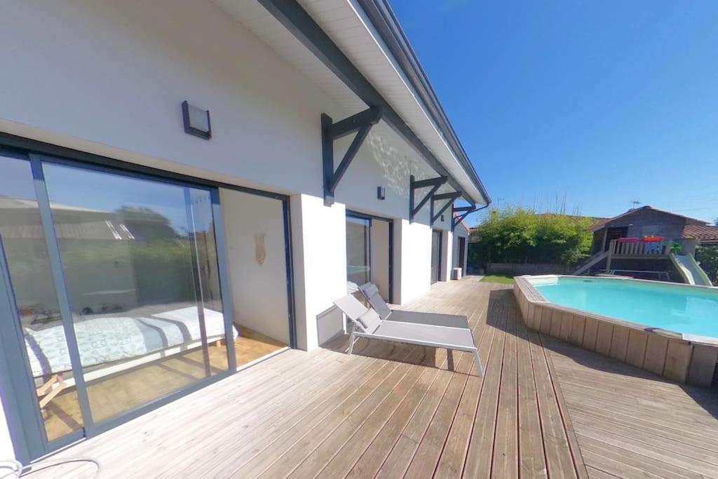 Superbe Villa Ideale Pour La Detente ! 圣万森德提罗斯 外观 照片